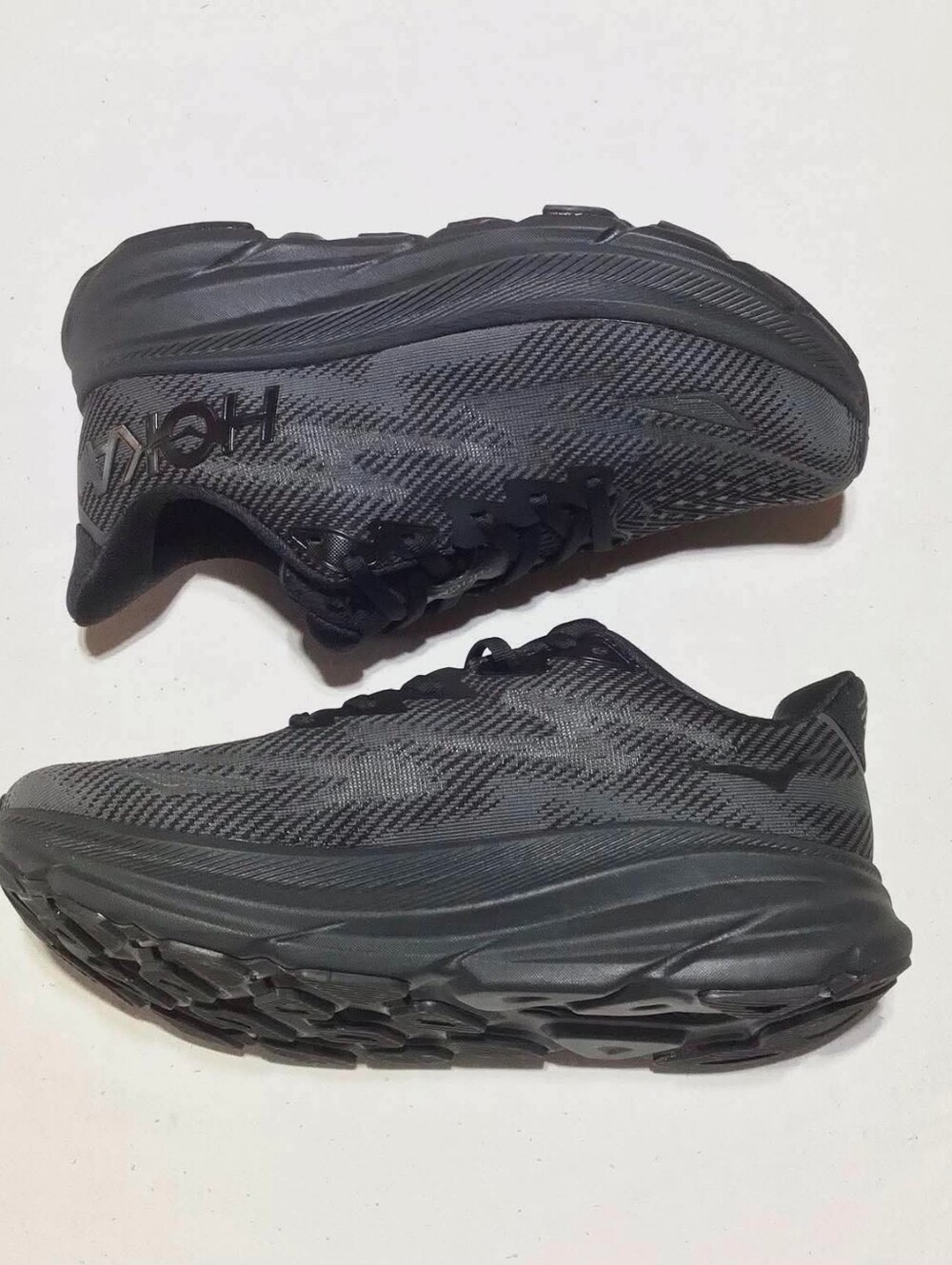 Hot new Unisex Womens size 8.5 Hoka Clifton 9 athletic Casual Sneakers